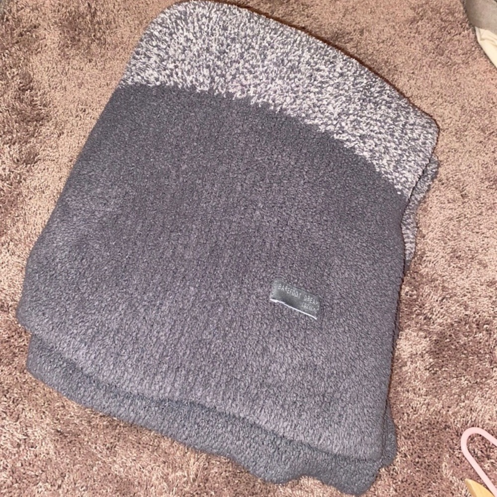 Barefoot Dreams Graphite Grey Throw Blanket